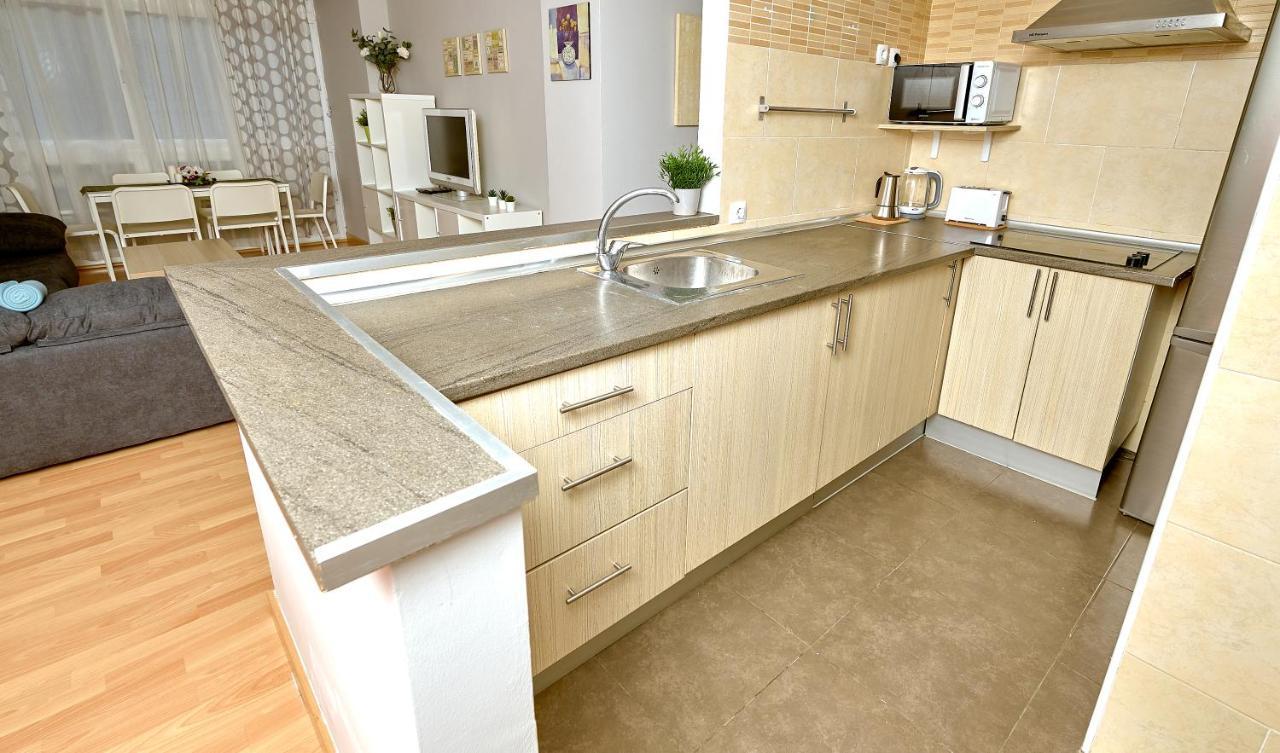 Holidays2Malaga Salitre 3 Bedroom Up To 7 People High Speed Wifi Ngoại thất bức ảnh