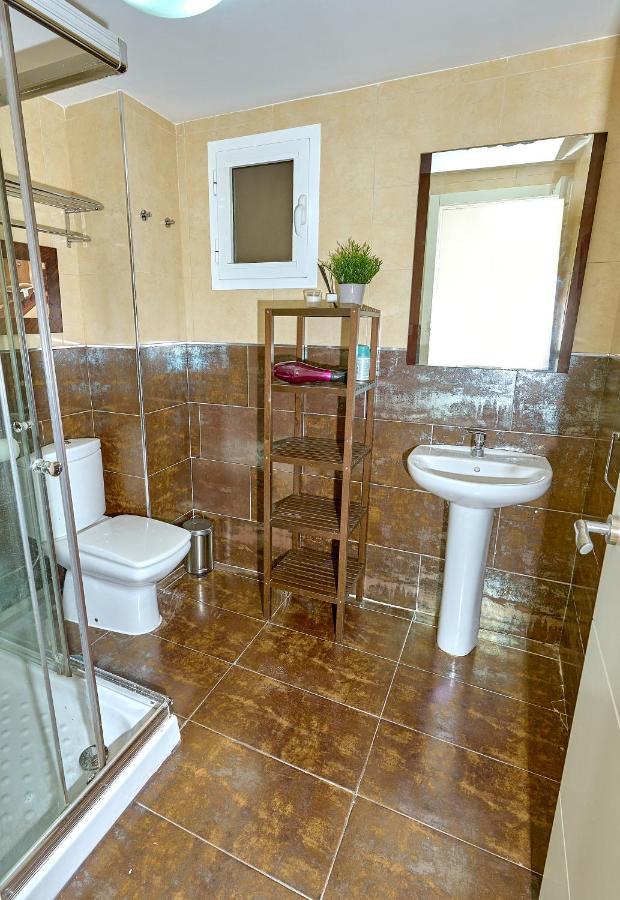 Holidays2Malaga Salitre 3 Bedroom Up To 7 People High Speed Wifi Ngoại thất bức ảnh